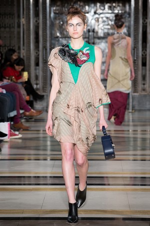 16_N&S_Gaia_original_nsg_ldn_aw17_016.jpg