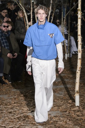 10_Off-White_original_offw_aw17_019.jpg