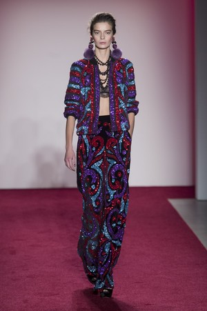 15_Naeem_Khan_original_nkh_ny_aw17_029.jpg