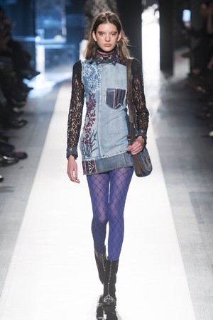 12_Desigual_original_dgl_ny_aw17_023.jpg