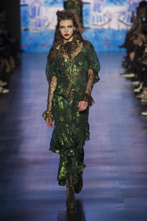 30_Anna_Sui_original_sui_ny_aw17_089.jpg