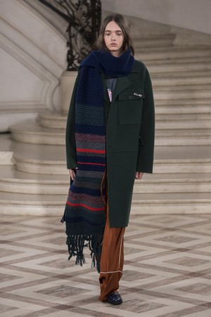 19_Études_Studio_original_etu_aw17_039.jpg