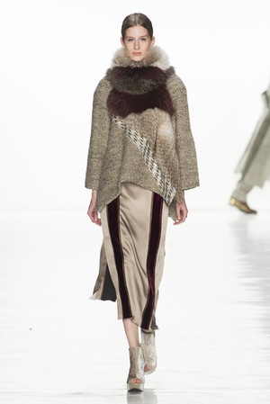 27_Son_Jung_Wan_original_sjw_ny_aw17_53.jpg