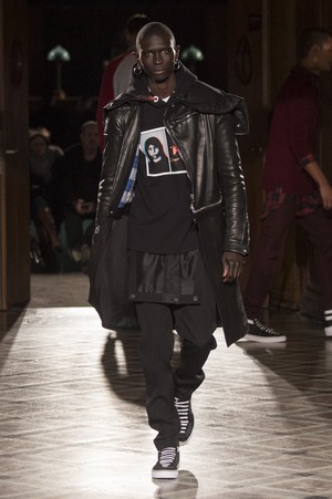 33_Givenchy_original_giv_prs_aw17_097.jpg