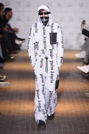 23_Palm_Angels_original_pag_mln_aw17_045.jpg