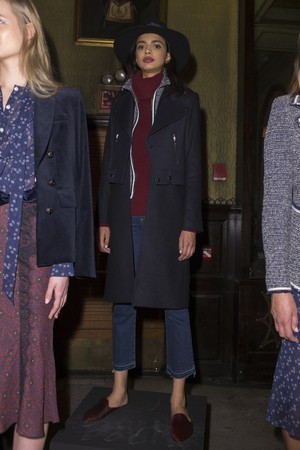 15_Veronica_Beard_original_vbd_ny_aw17_029.jpg