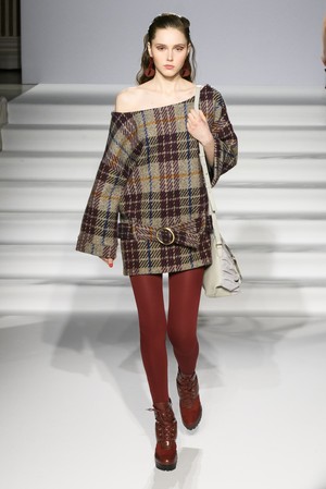 22_Paul_Costelloe_original_cst_ldn_aw17043.jpg