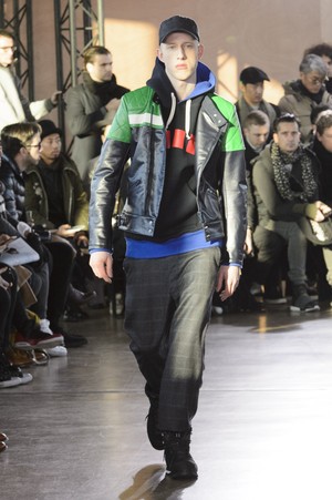 26_Junya_Watanabe_original_wat_aw17_076.jpg