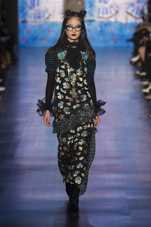17_Anna_Sui_original_sui_ny_aw17_049.jpg
