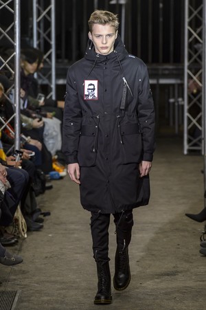 06_Icosae_original_ico_prs_aw17_012.jpg