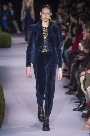 45_Altuzarra_original_alz_ny_aw17_134.jpg