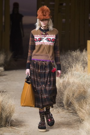12_Coach_original_coa_ny_aw17_024.jpg
