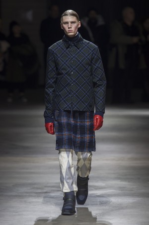 23_Kenzo_original_knz_prs_aw17_068.jpg