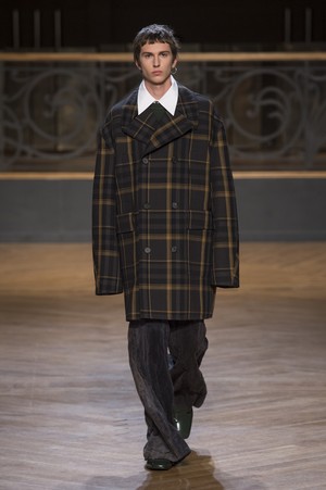 39_Wooyoungmi_original_wym_aw17_078.jpg