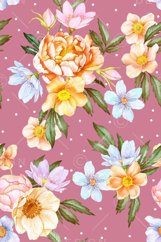 年轻女性印花花型图片
